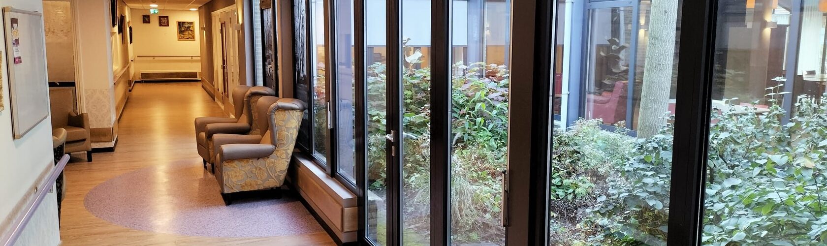 f41f633e-f7f8-4106-82d3-89462bc007fa