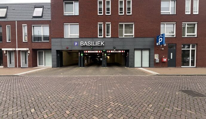 c53ece64-ba24-4601-851b-8105e40f6189