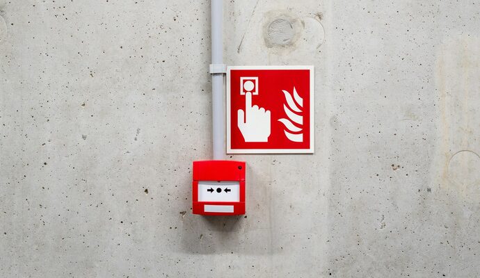 jakub-zerdzicki-T-y-hZzNXWA-unsplash